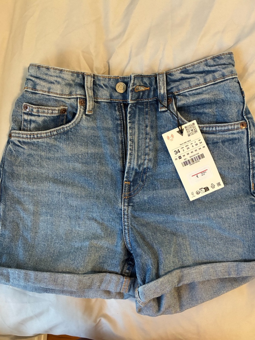 NWT Zara Classic High-Rise Blue Denim Shorts